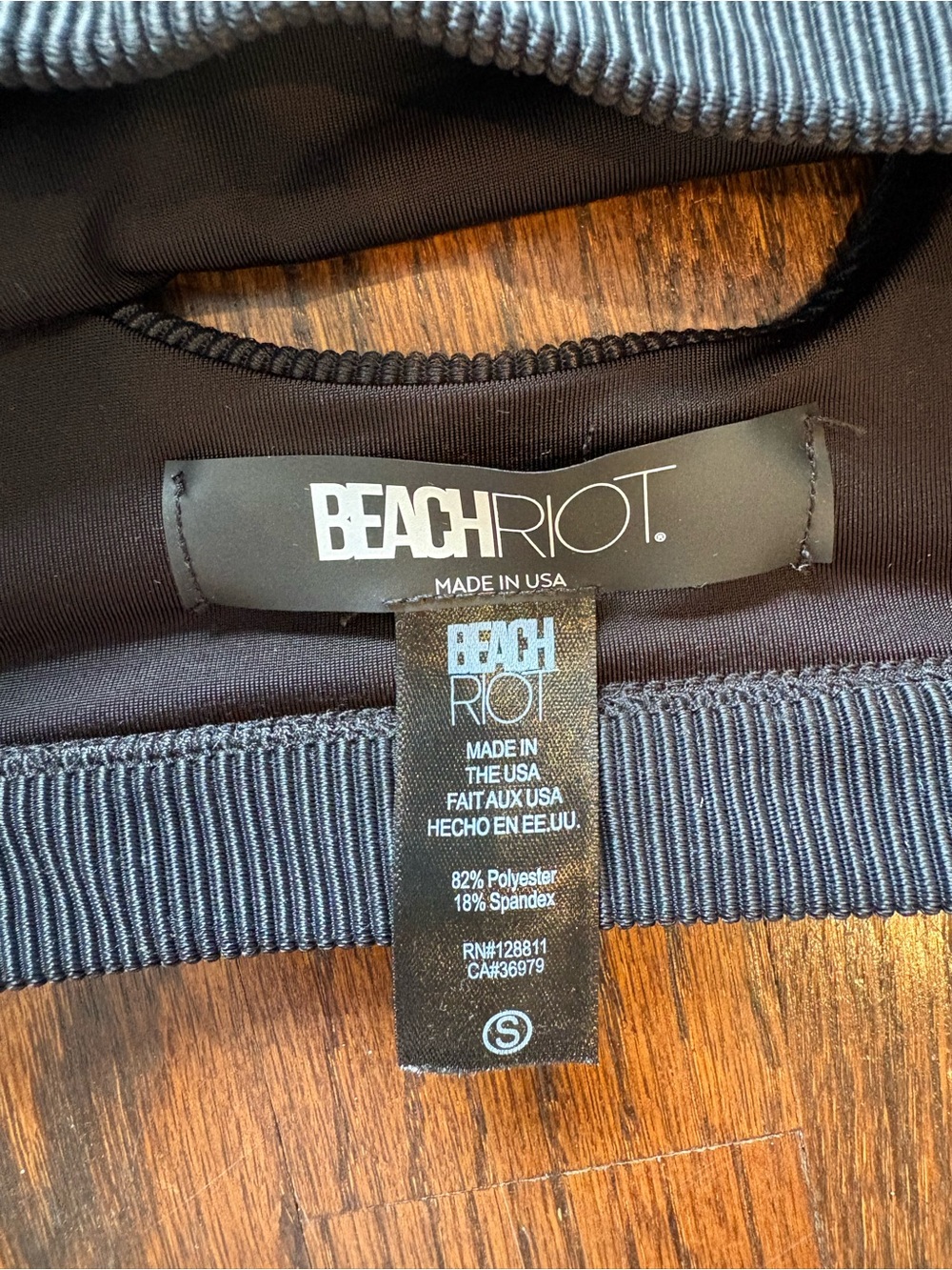 Beach Riot top - Picture 5 of 6